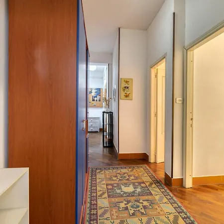 Izzhome Delightful *