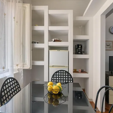 Izzhome Delightful Appartamento Cagliari